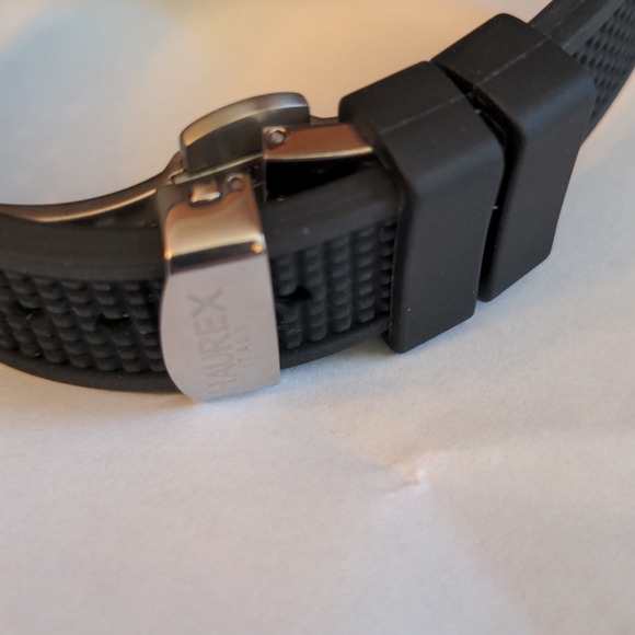 Haurex Women's Challenger Watch - Picture 2 of 4